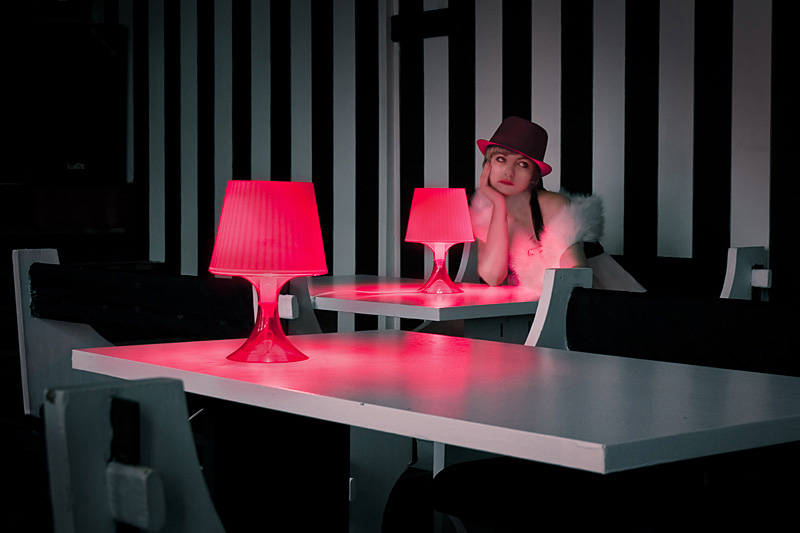 sama późną porą, late night alone